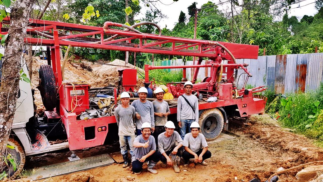 ทีมเจาะที่มีความชำนาญ-ประสบการณ์สูง